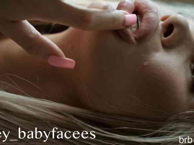 AlexaS_ webcam