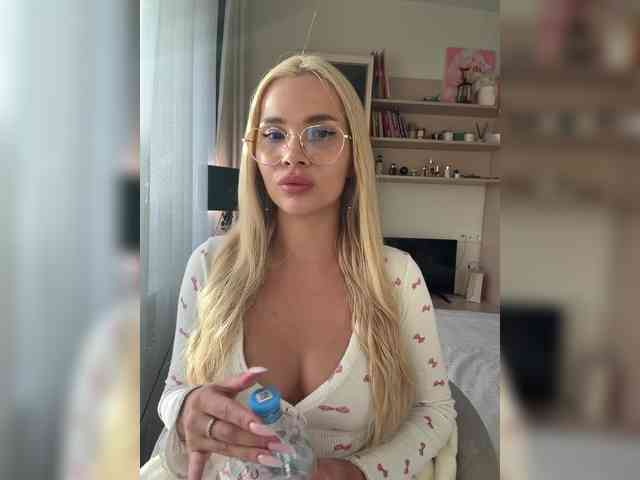 AlexaS_ webcam
