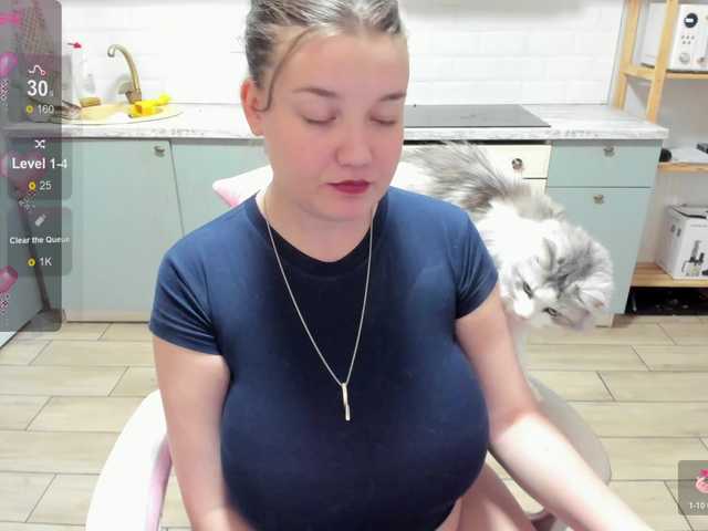 LinaEl23's BongaCams show and profile