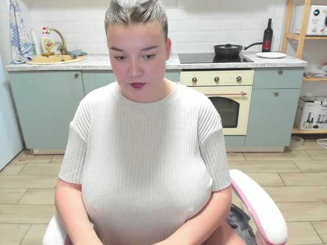 LinaEl23 live cam on BongaCams