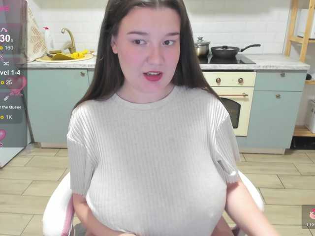 LinaEl23's BongaCams show and profile