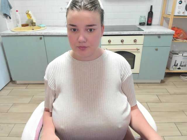 LinaEl23 live cam on BongaCams
