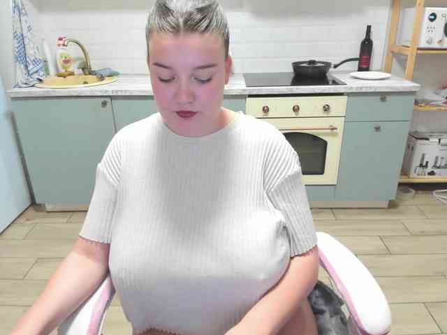 LinaEl23 webcam