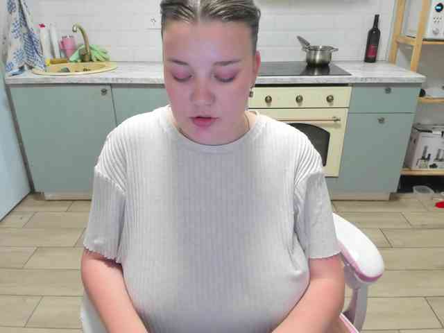 LinaEl23 webcam