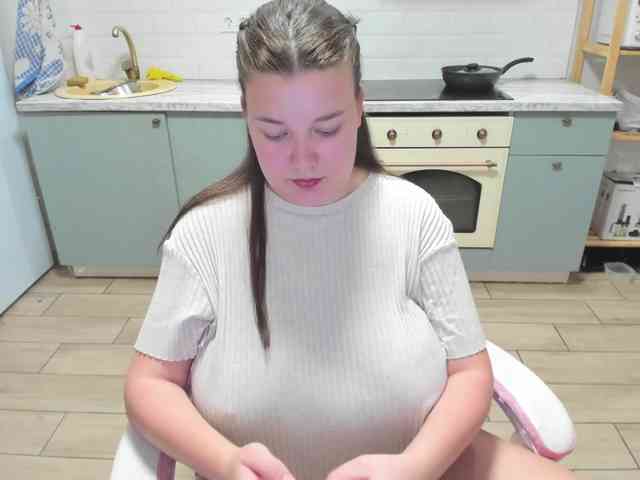 LinaEl23 webcam