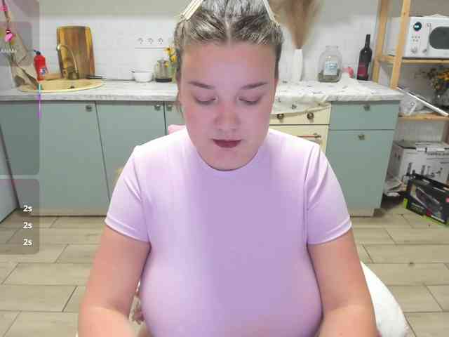 LinaEl23 webcam