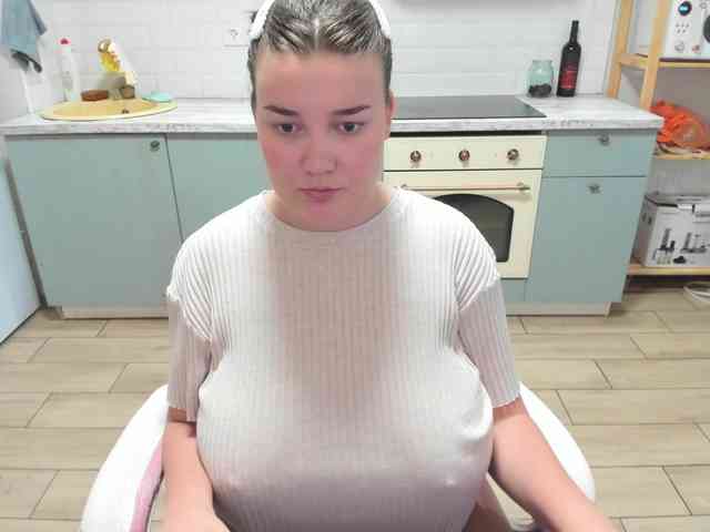 LinaEl23 webcam