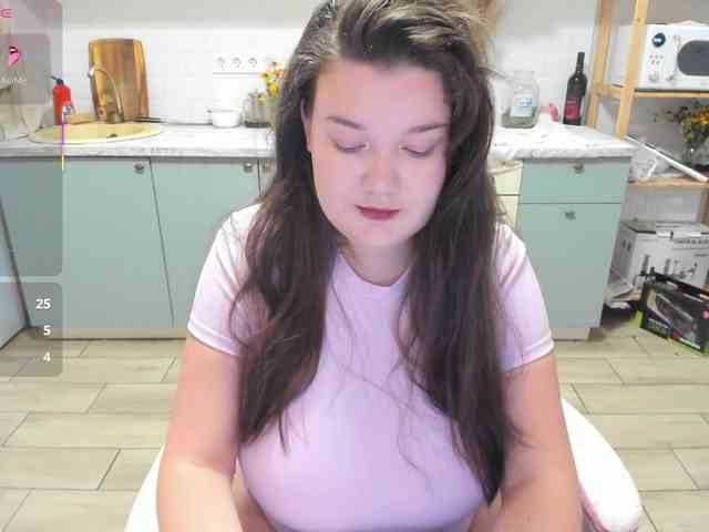 LinaEl23 webcam