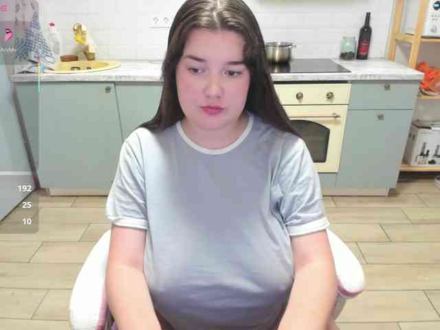 LinaEl23 webcam