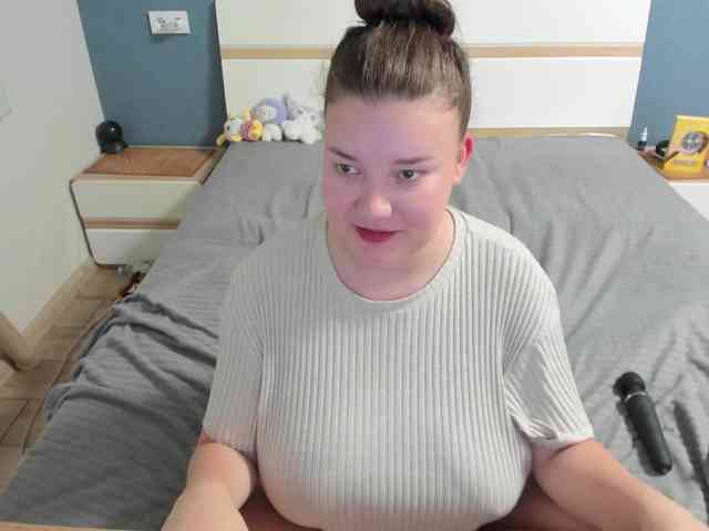 LinaEl23 webcam