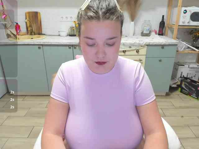 LinaEl23 webcam