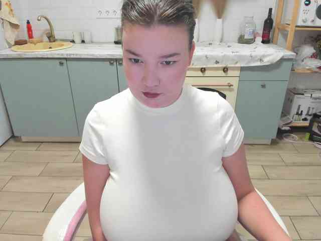 LinaEl23 webcam