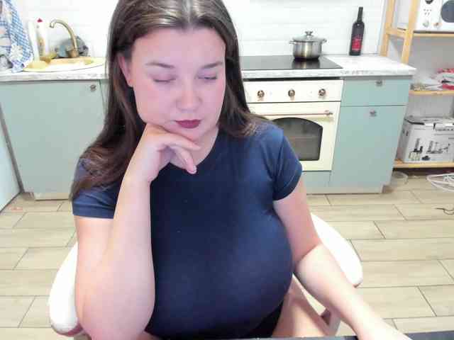 LinaEl23 webcam