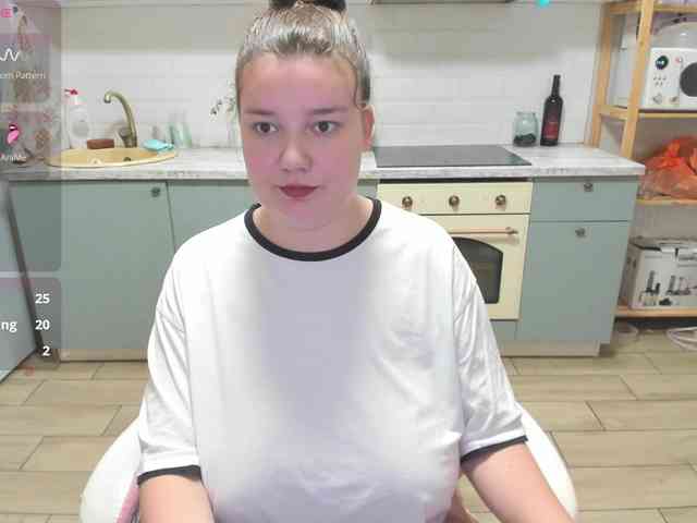 LinaEl23 webcam