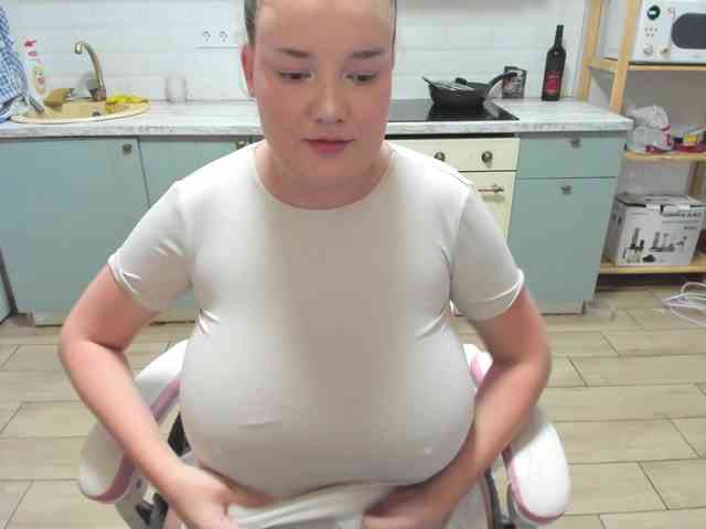 LinaEl23 webcam