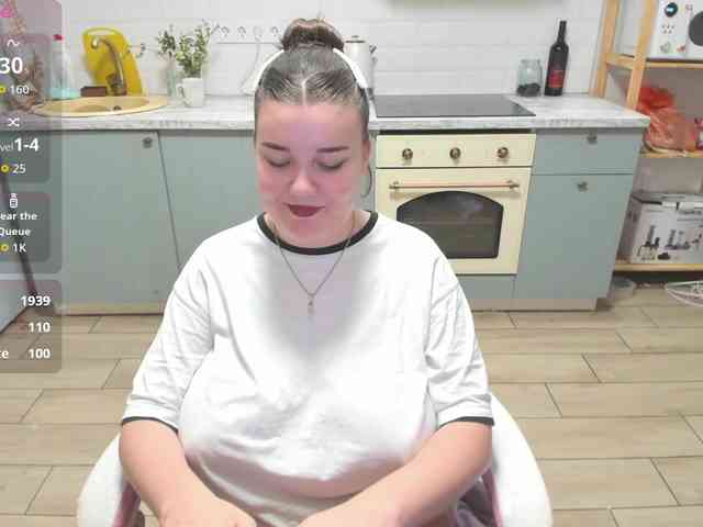 LinaEl23 webcam