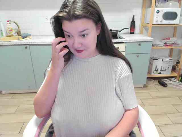 LinaEl23 webcam