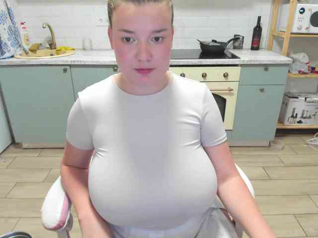 LinaEl23 webcam