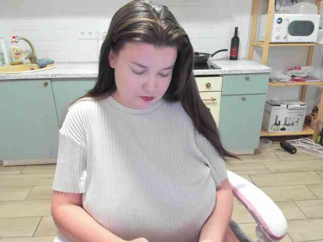 LinaEl23 webcam