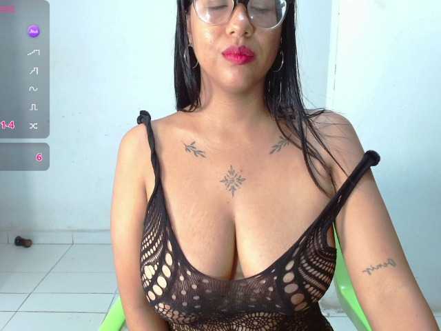 Janicewhore's BongaCams show and profile