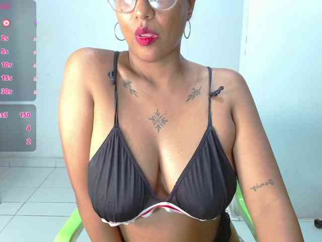 Janicewhore webcam