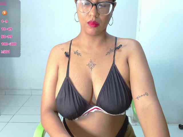 Janicewhore webcam