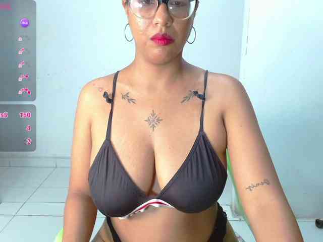 Janicewhore webcam