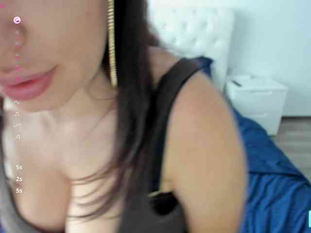 hotmorenaxxx webcam