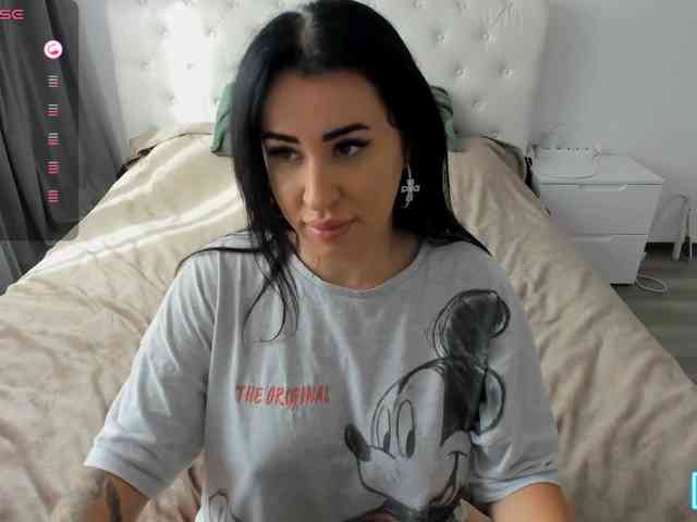 hotmorenaxxx webcam