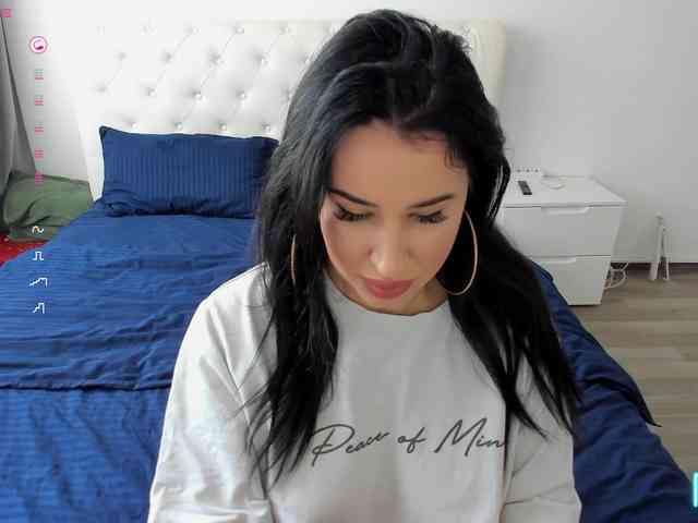 hotmorenaxxx webcam