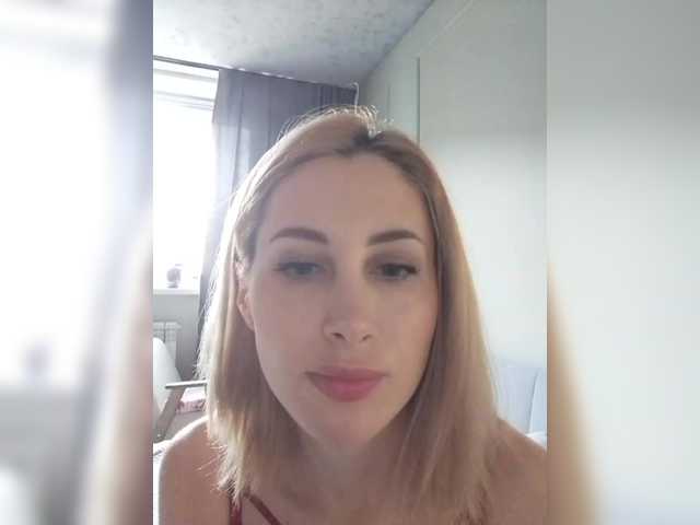 Maria111 live cam