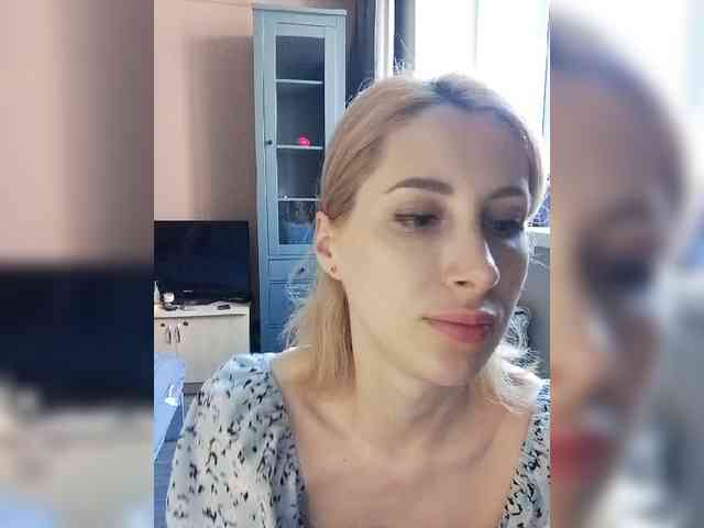 MariLove webcam