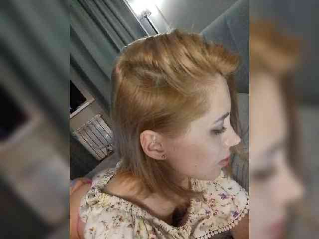 MariLove webcam