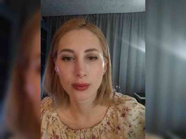 MariLove webcam