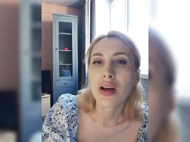 MariLove webcam
