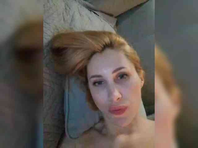 MariLove webcam
