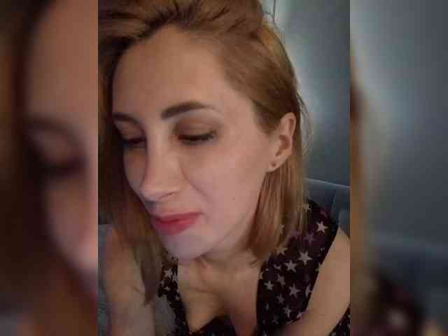 MariLove webcam