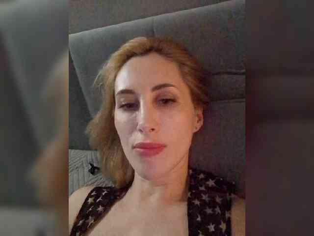 MariLove webcam