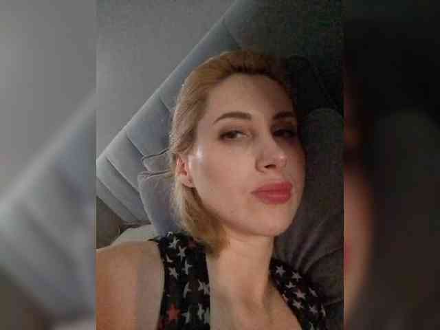 MariLove webcam