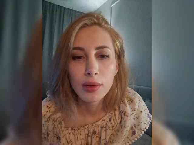 MariLove webcam