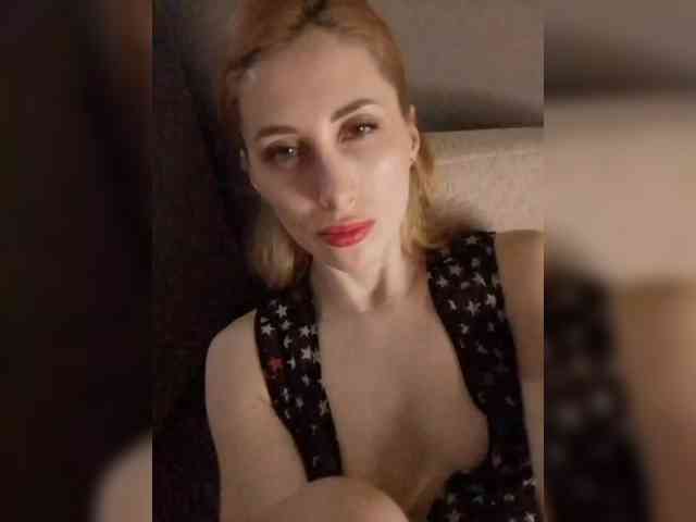 MariLove webcam