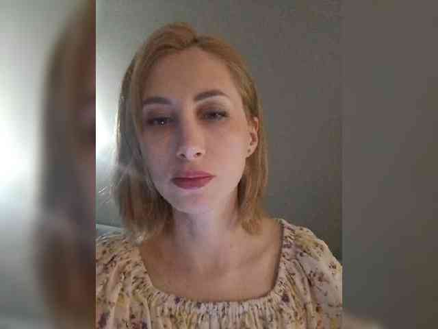 MariLove webcam