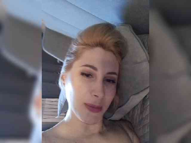 MariLove webcam