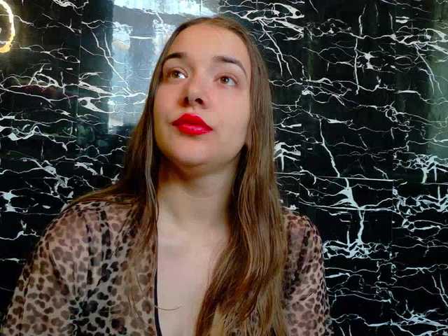 Biancka's BongaCams show and profile