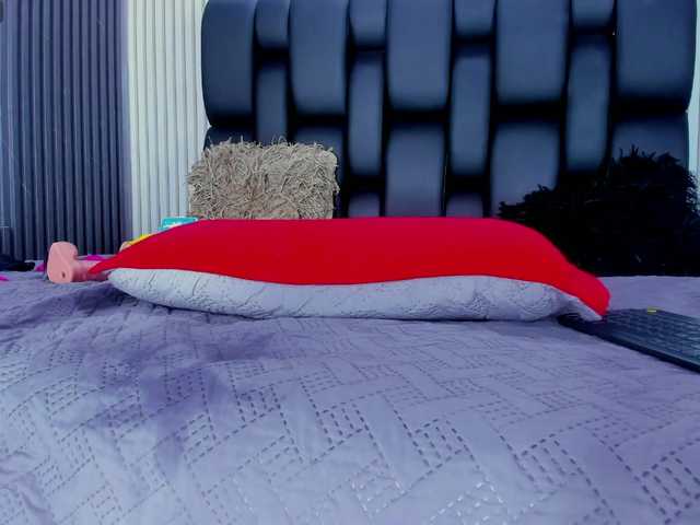 Alisha-Ebonyy's BongaCams show and profile