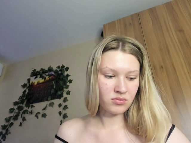 SkyeDavis live cam on BongaCams