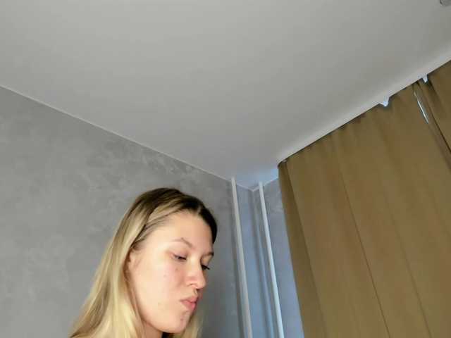 SkyeDavis live cam on BongaCams
