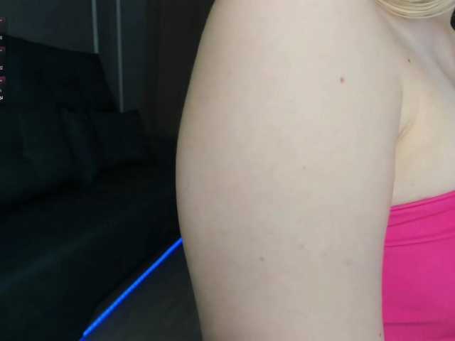 SkyeDavis live cam on BongaCams