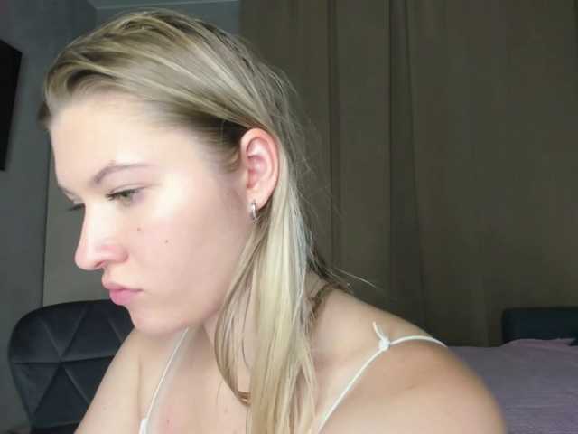 SkyeDavis live cam on BongaCams