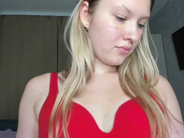 SkyeDavis live cam on BongaCams
